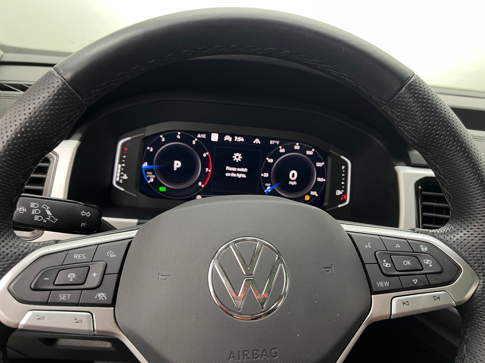 Thumbnail: 2023 Volkswagen Atlas - 4