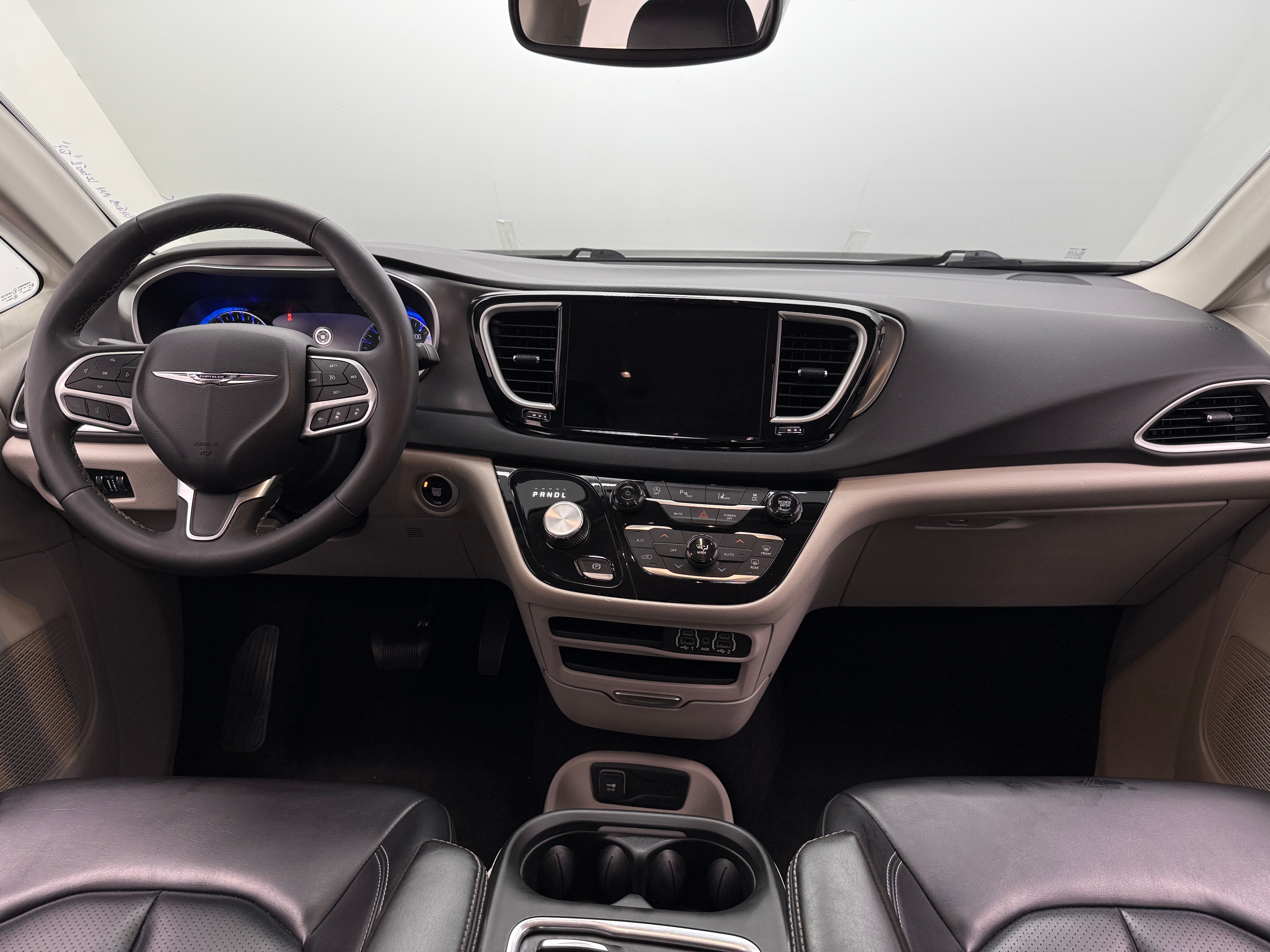 Thumbnail: 2023 Chrysler Pacifica - 2