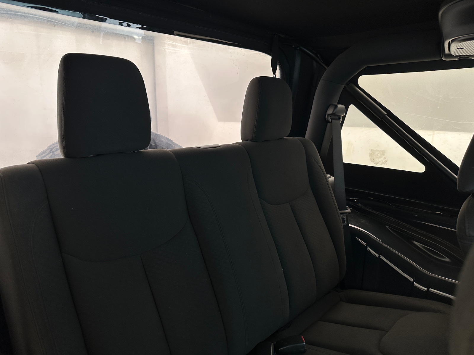 Thumbnail: 2016 Jeep Wrangler - 6