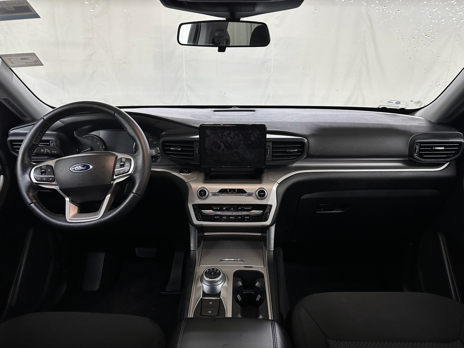 Thumbnail: 2022 Ford Explorer - 3