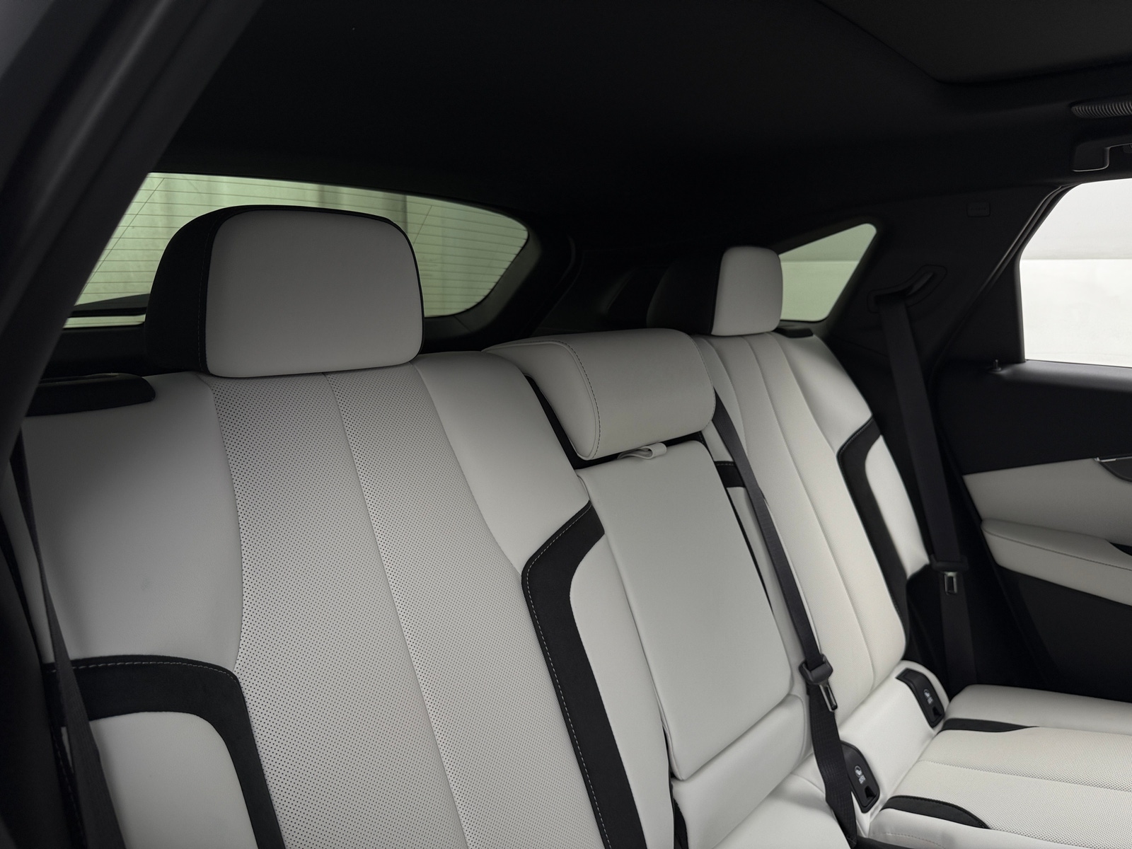 Thumbnail: 2024 Acura ZDX - 5