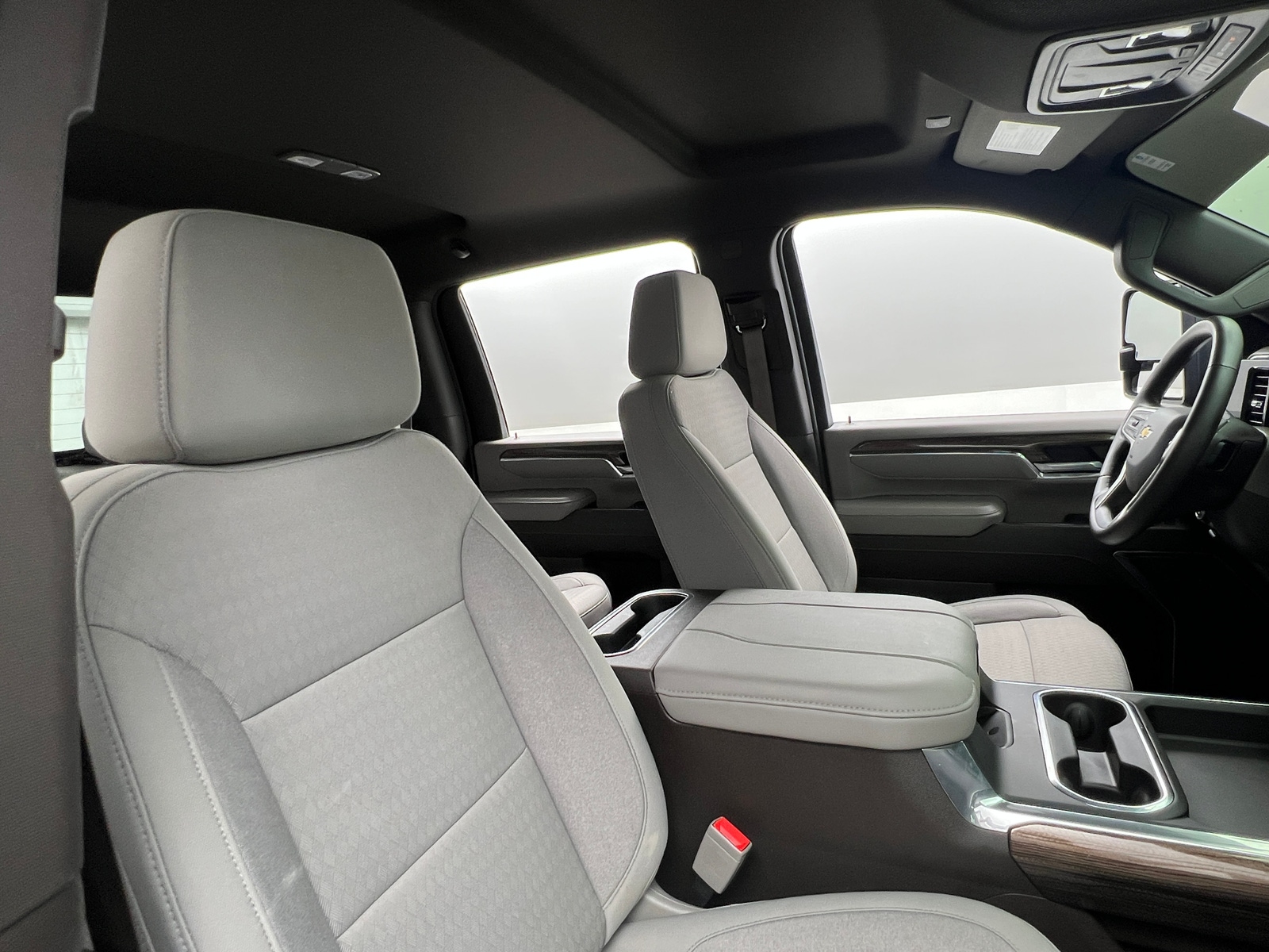 Thumbnail: 2024 Chevrolet Silverado 2500 - 2