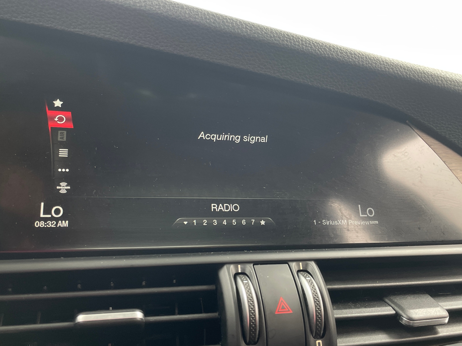 Thumbnail: 2017 Alfa Romeo Giulia - 3