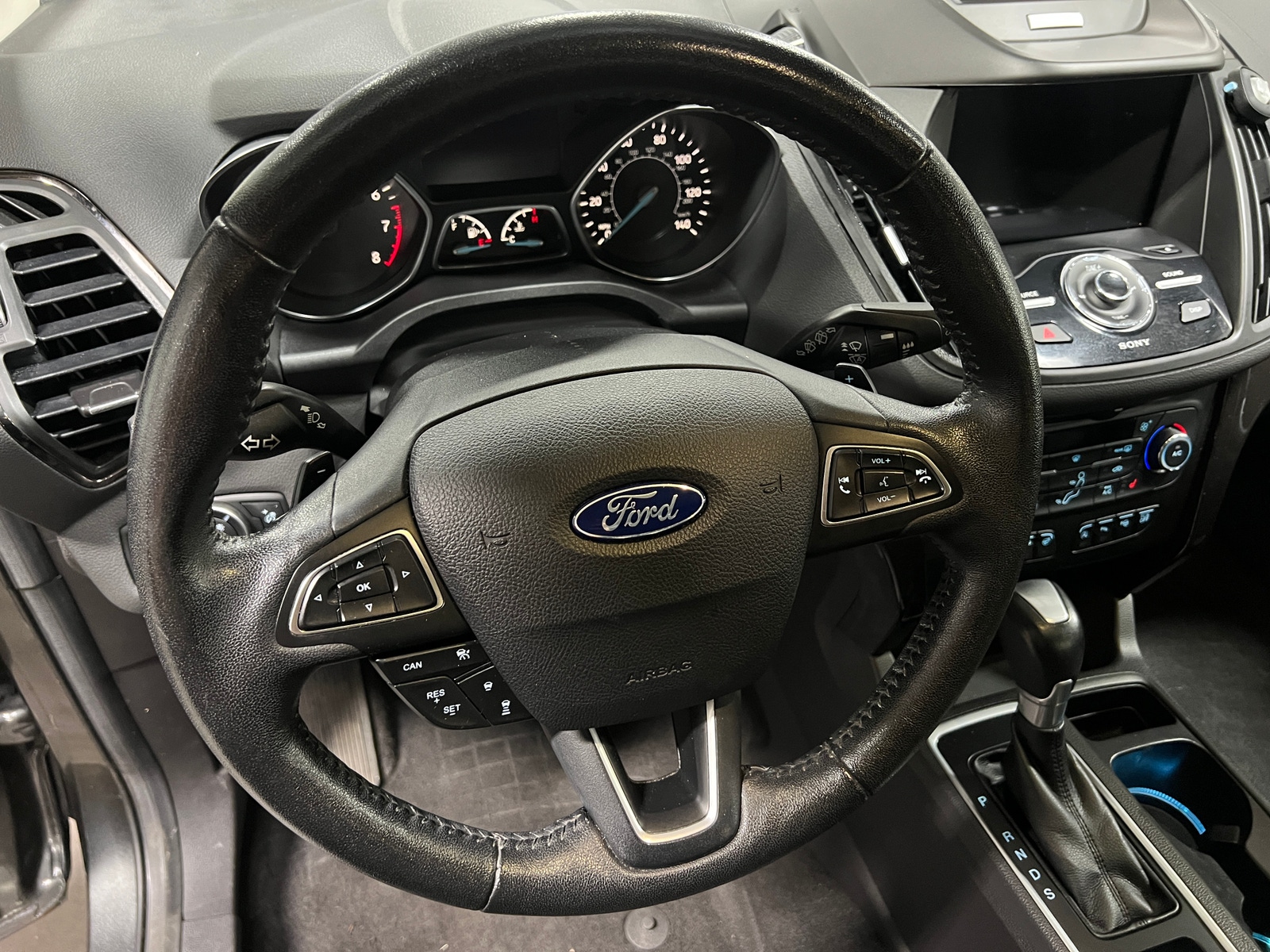 Thumbnail: 2017 Ford Escape - 4