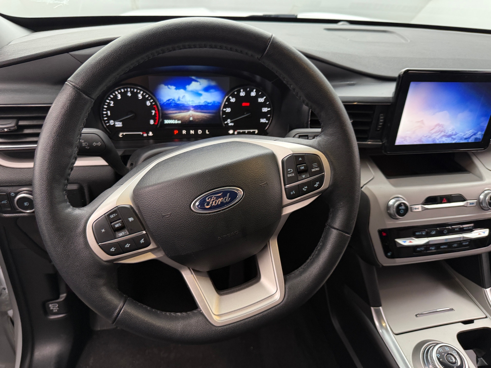 Thumbnail: 2024 Ford Explorer - 5