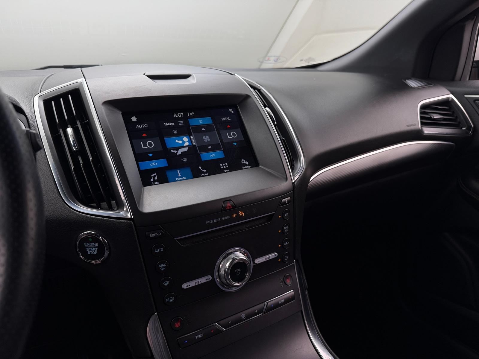 Thumbnail: 2019 Ford Edge - 3