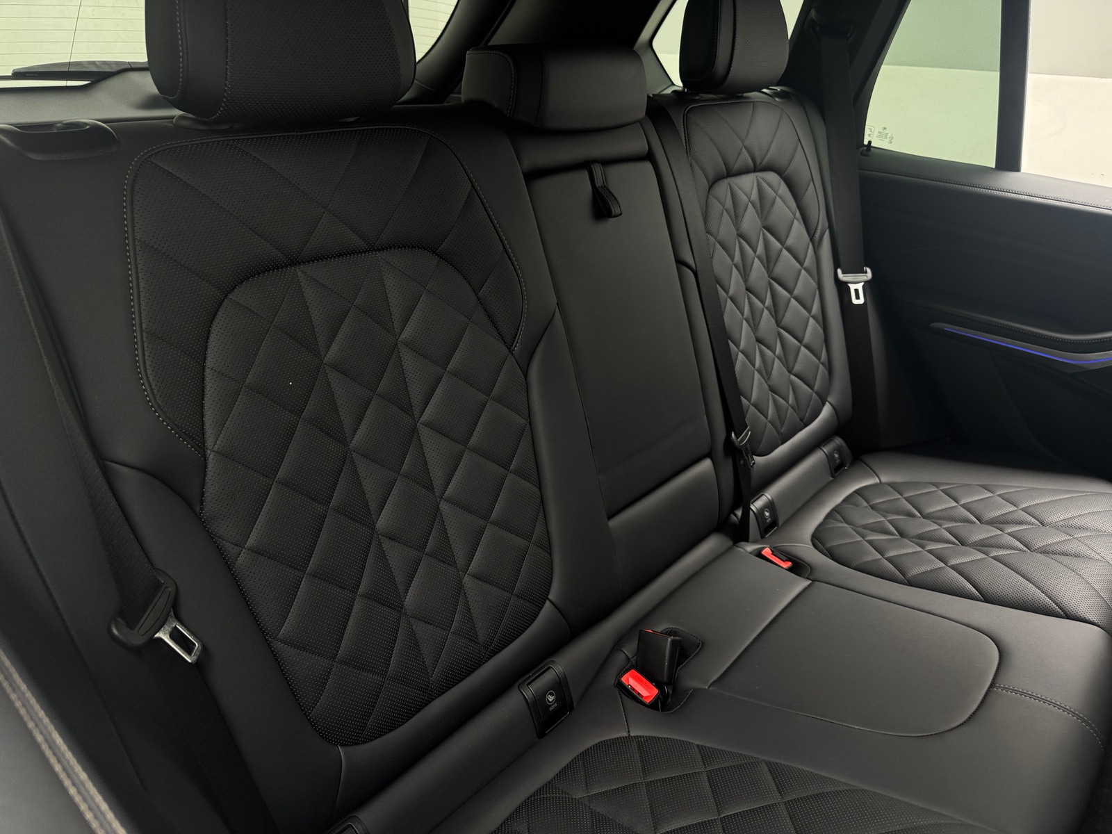 Thumbnail: 2025 BMW X5 - 5