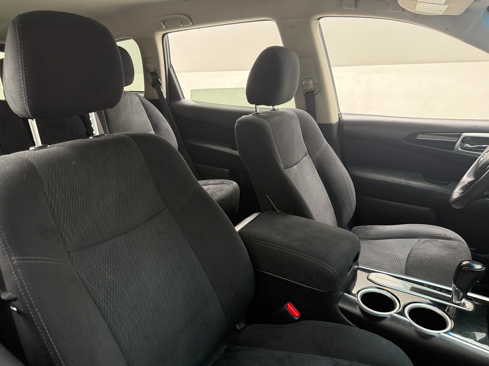 Thumbnail: 2015 Nissan Pathfinder - 2