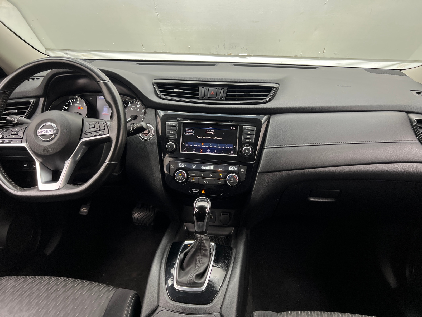 Thumbnail: 2018 Nissan Rogue - 3