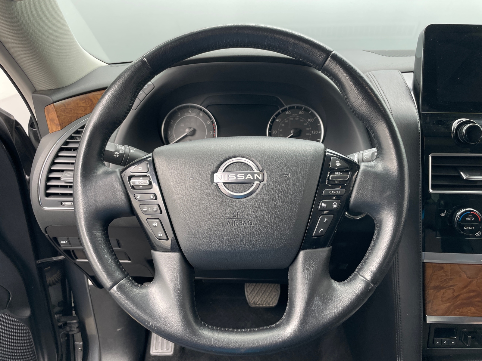 Thumbnail: 2023 Nissan Armada - 4