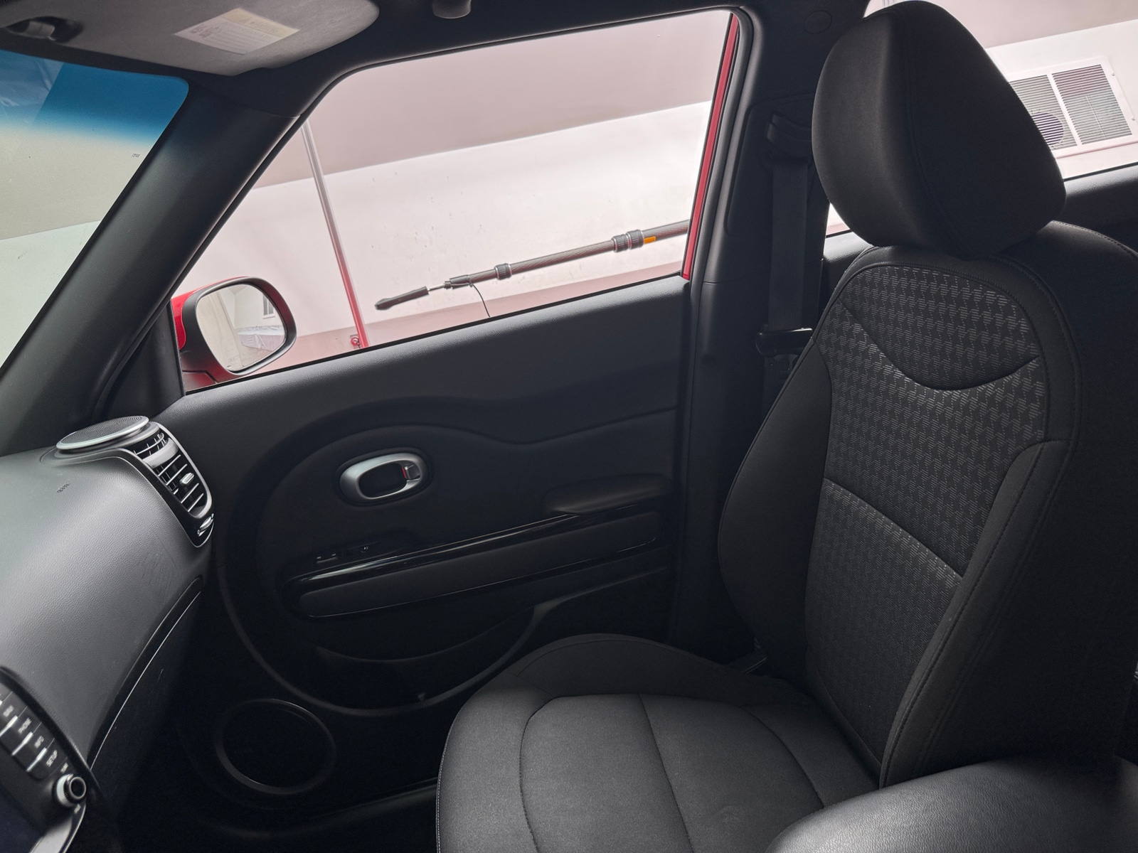 Thumbnail: 2015 Kia Soul - 2