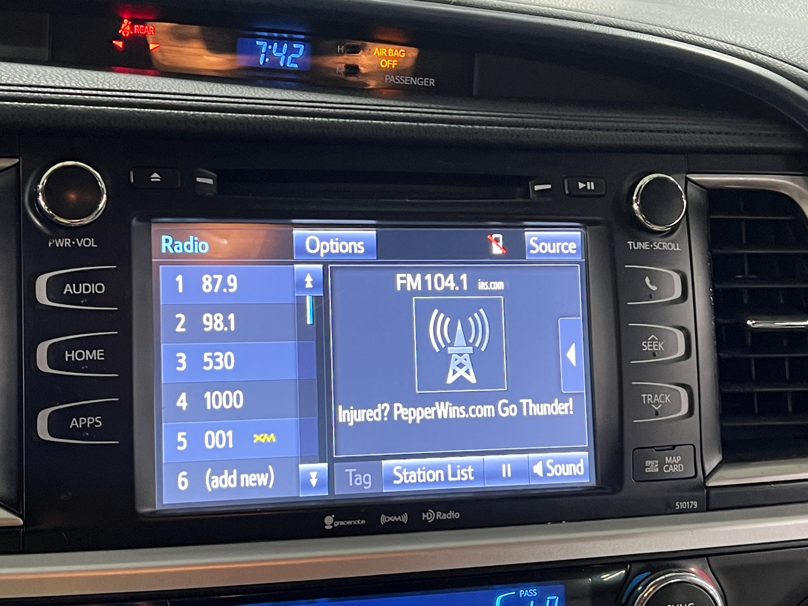 Thumbnail: 2018 Toyota Highlander - 3