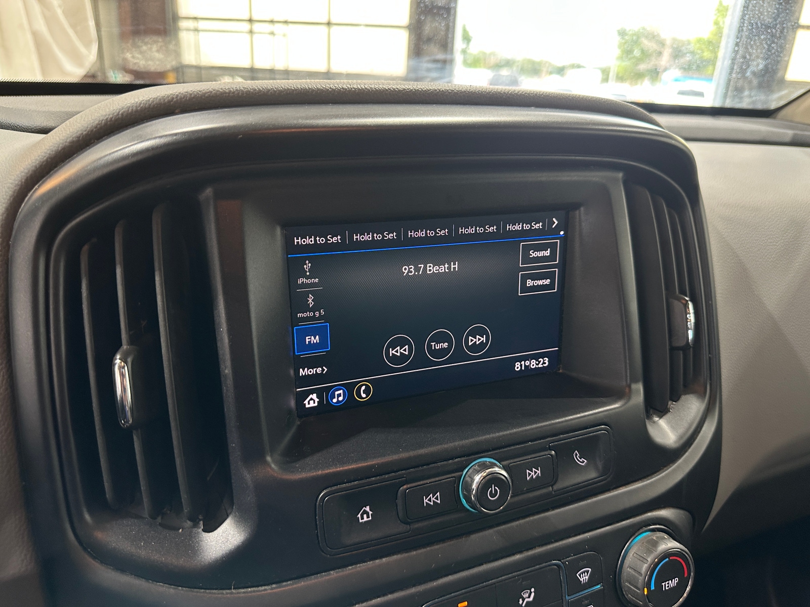 Thumbnail: 2021 Chevrolet Colorado - 4