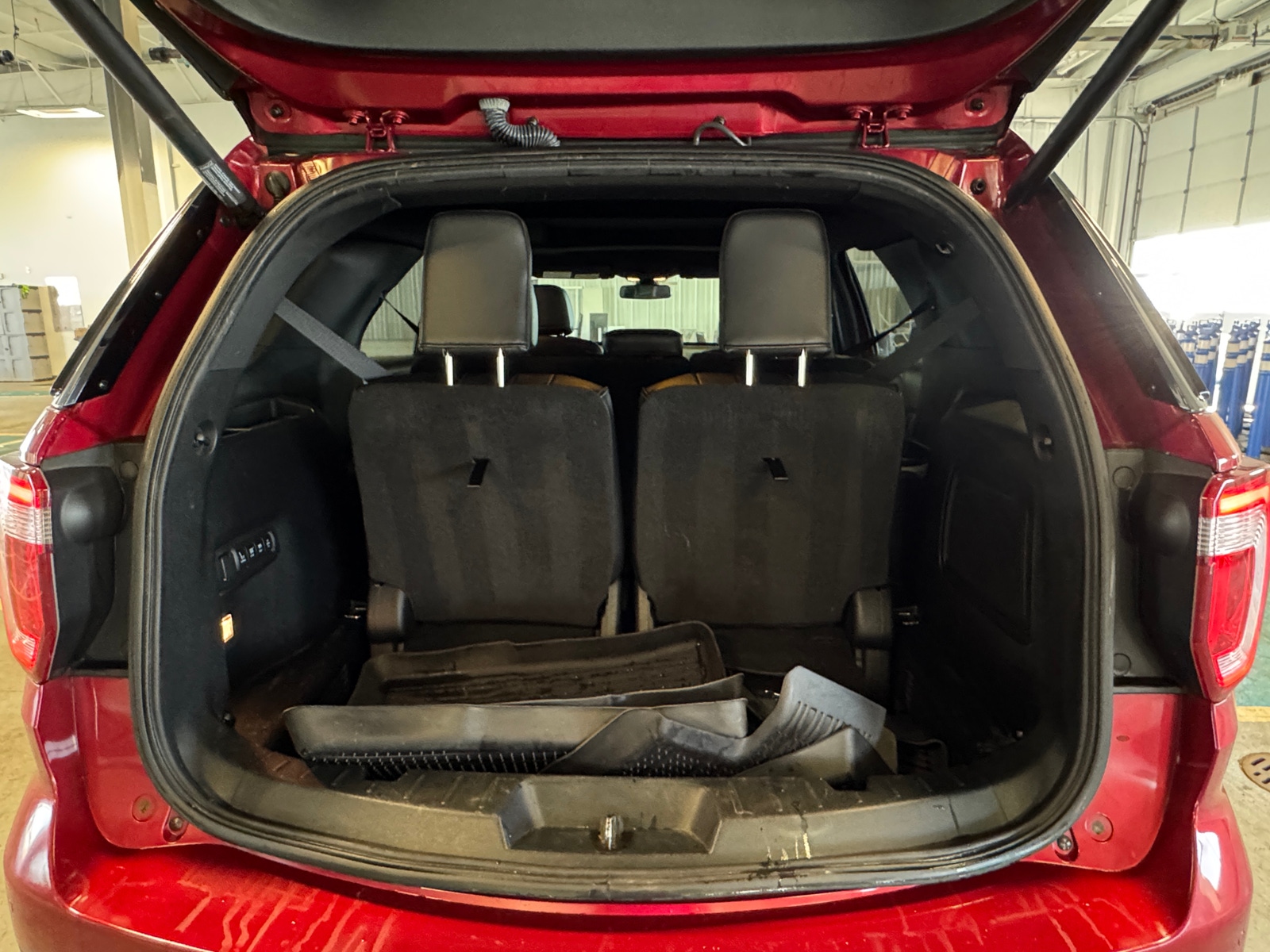 Thumbnail: 2017 Ford Explorer - 6