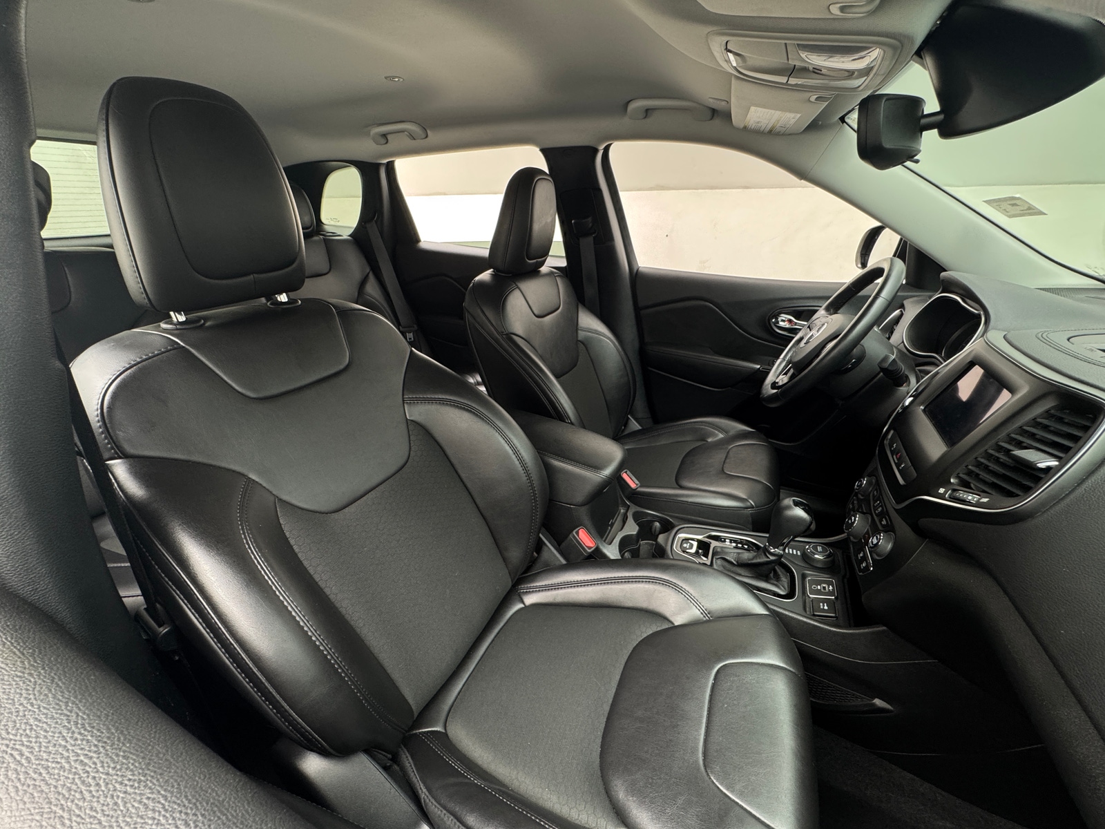 Thumbnail: 2021 Jeep Cherokee - 2