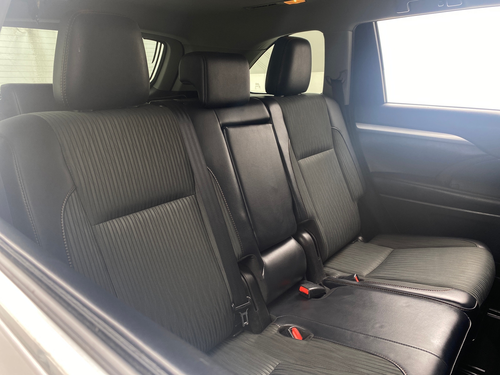 Thumbnail: 2019 Toyota Highlander - 6
