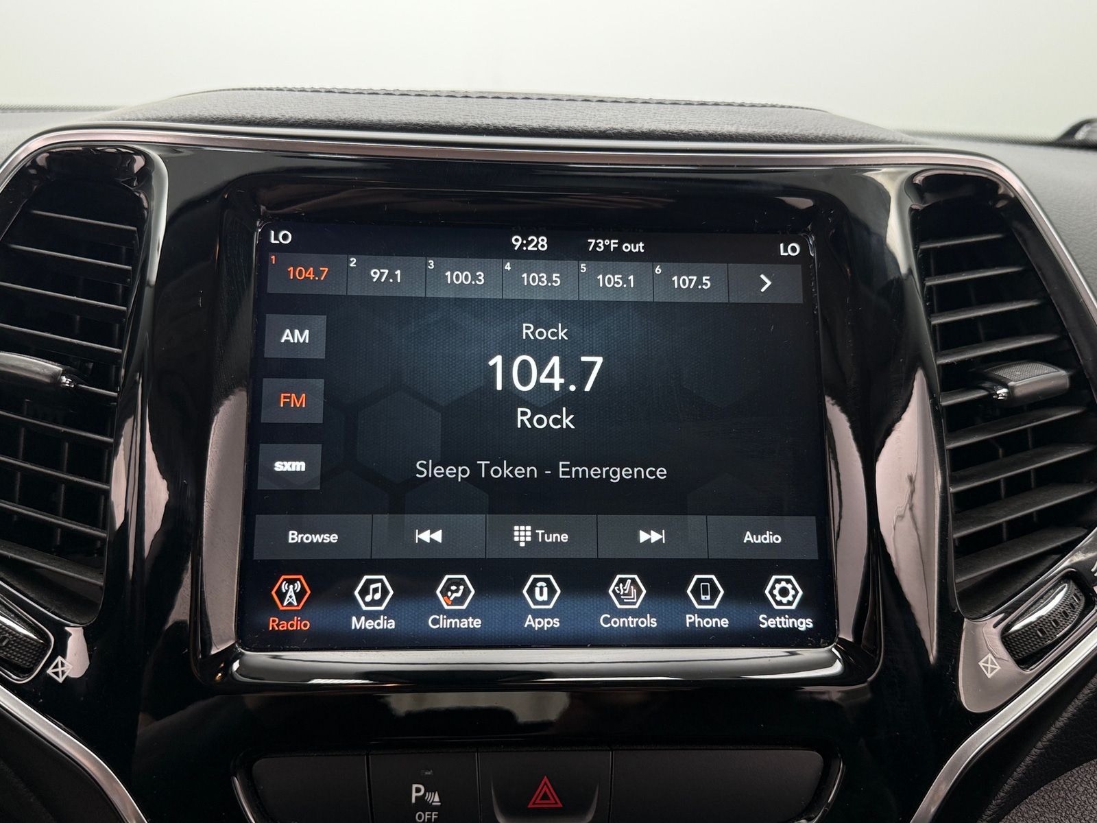 Thumbnail: 2019 Jeep Cherokee - 3