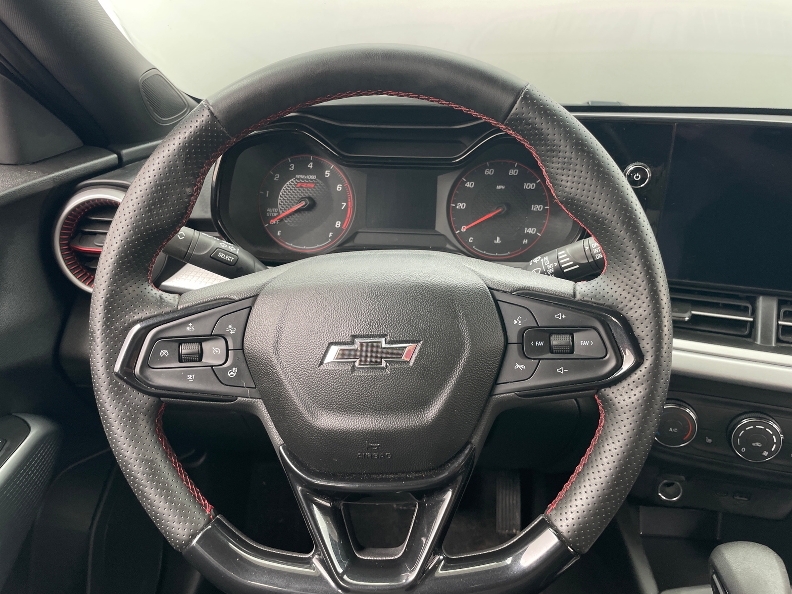 Thumbnail: 2024 Chevrolet Trax - 5