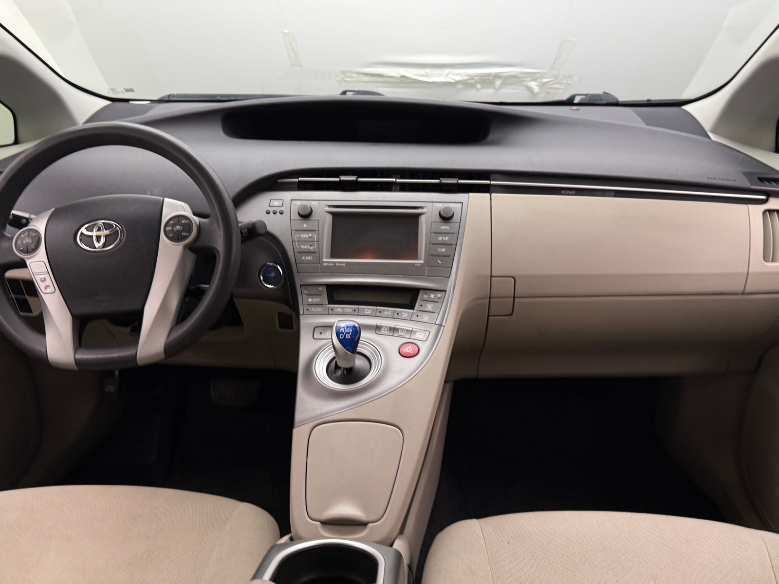 Thumbnail: 2014 Toyota Prius - 3