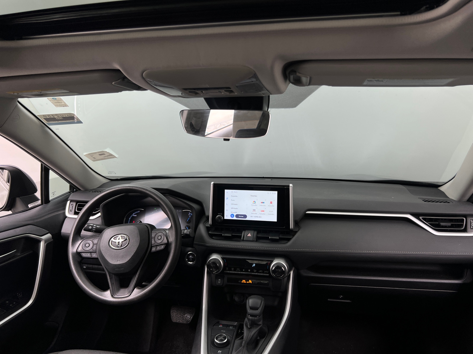 Thumbnail: 2023 Toyota RAV4 - 3