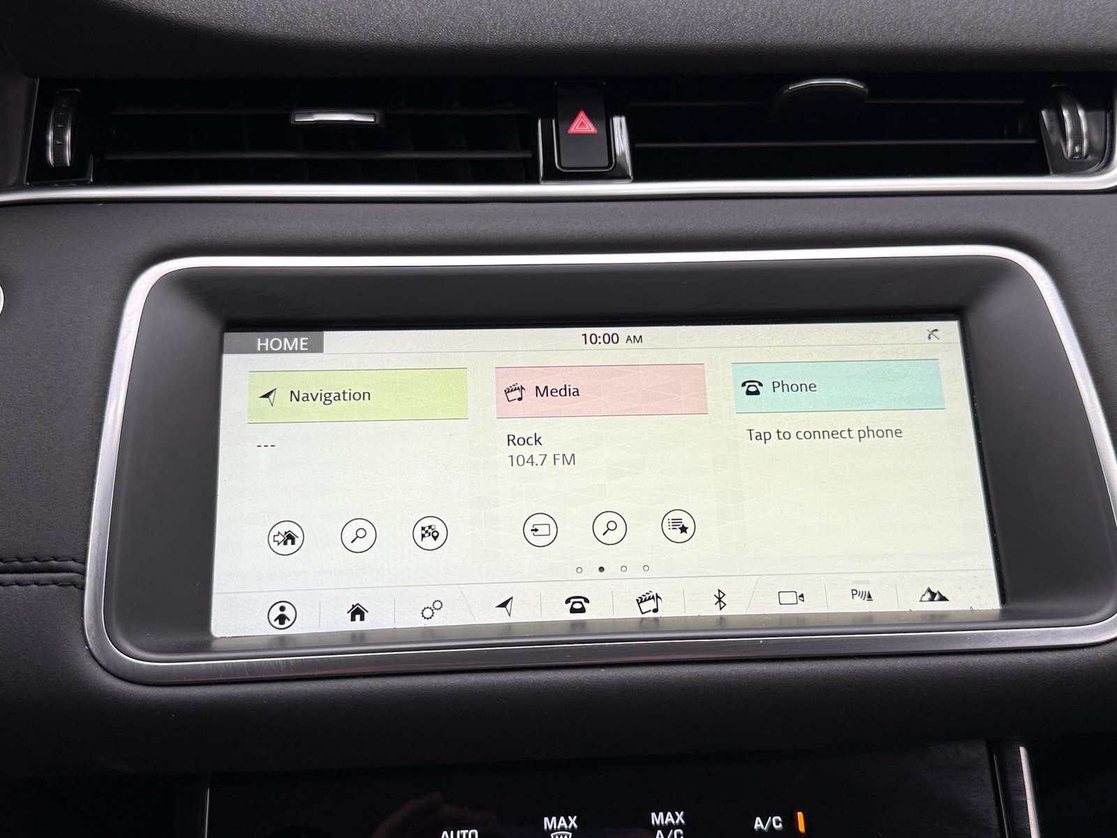 Thumbnail: 2020 Land Rover Range Rover Evoque - 3