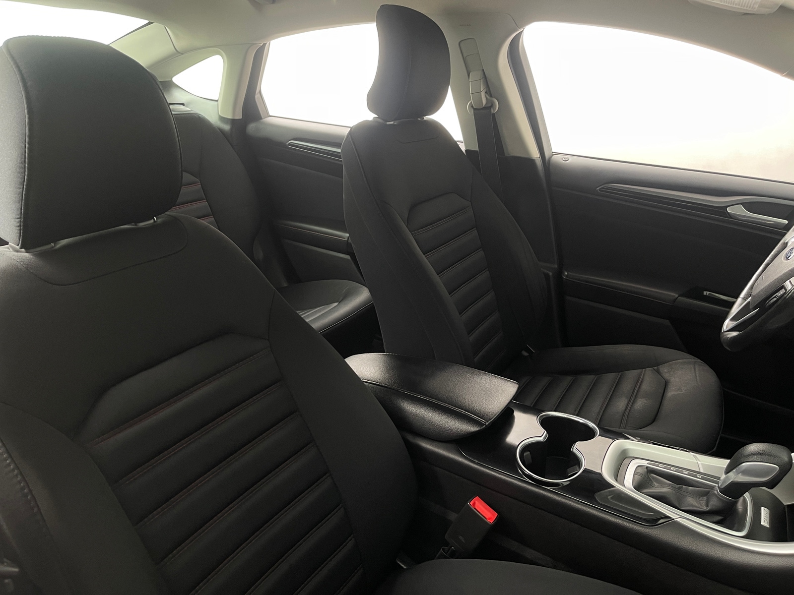 Thumbnail: 2016 Ford Fusion - 2