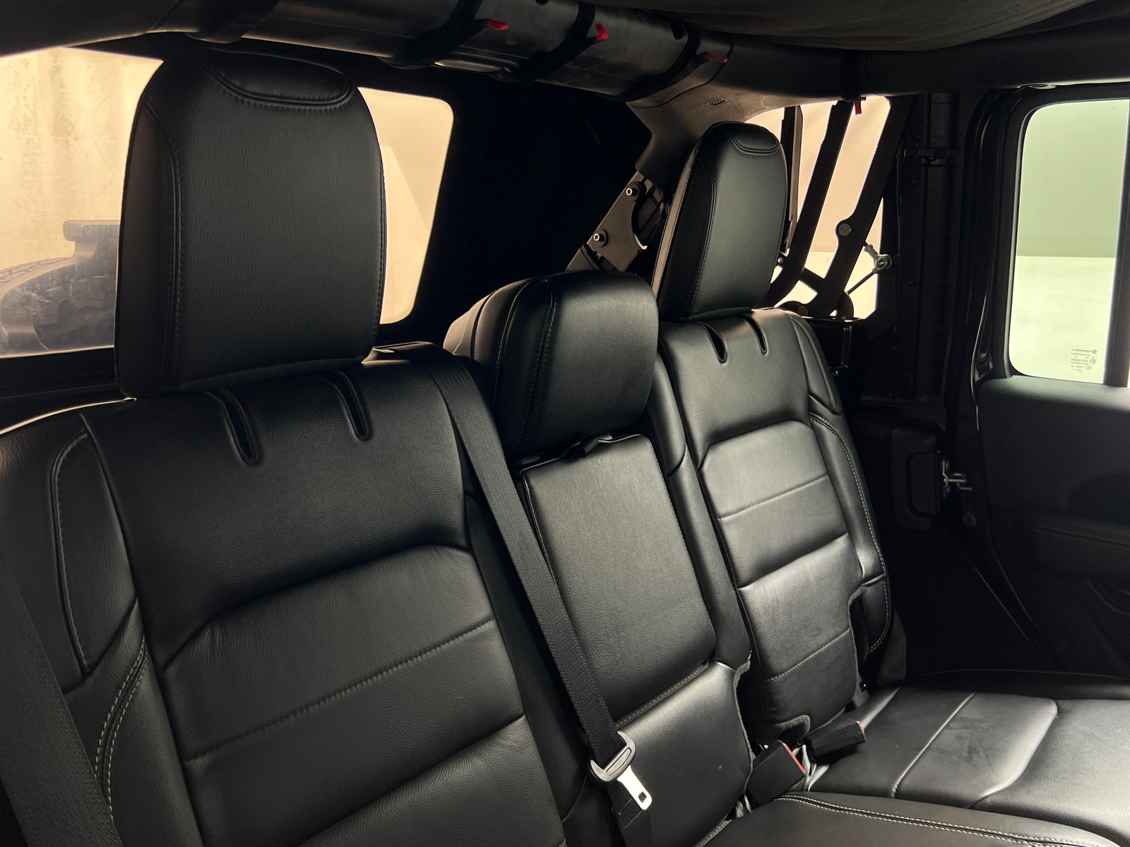 Thumbnail: 2020 Jeep Wrangler - 5
