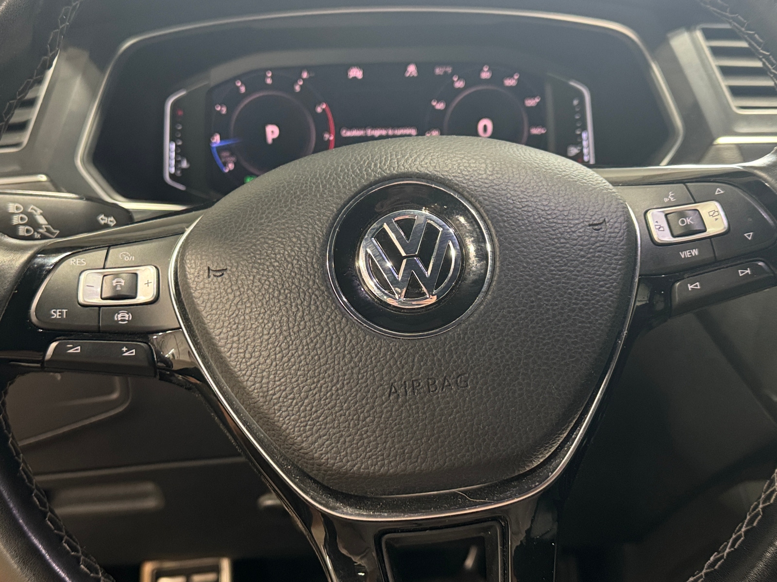 Thumbnail: 2020 Volkswagen Tiguan - 4