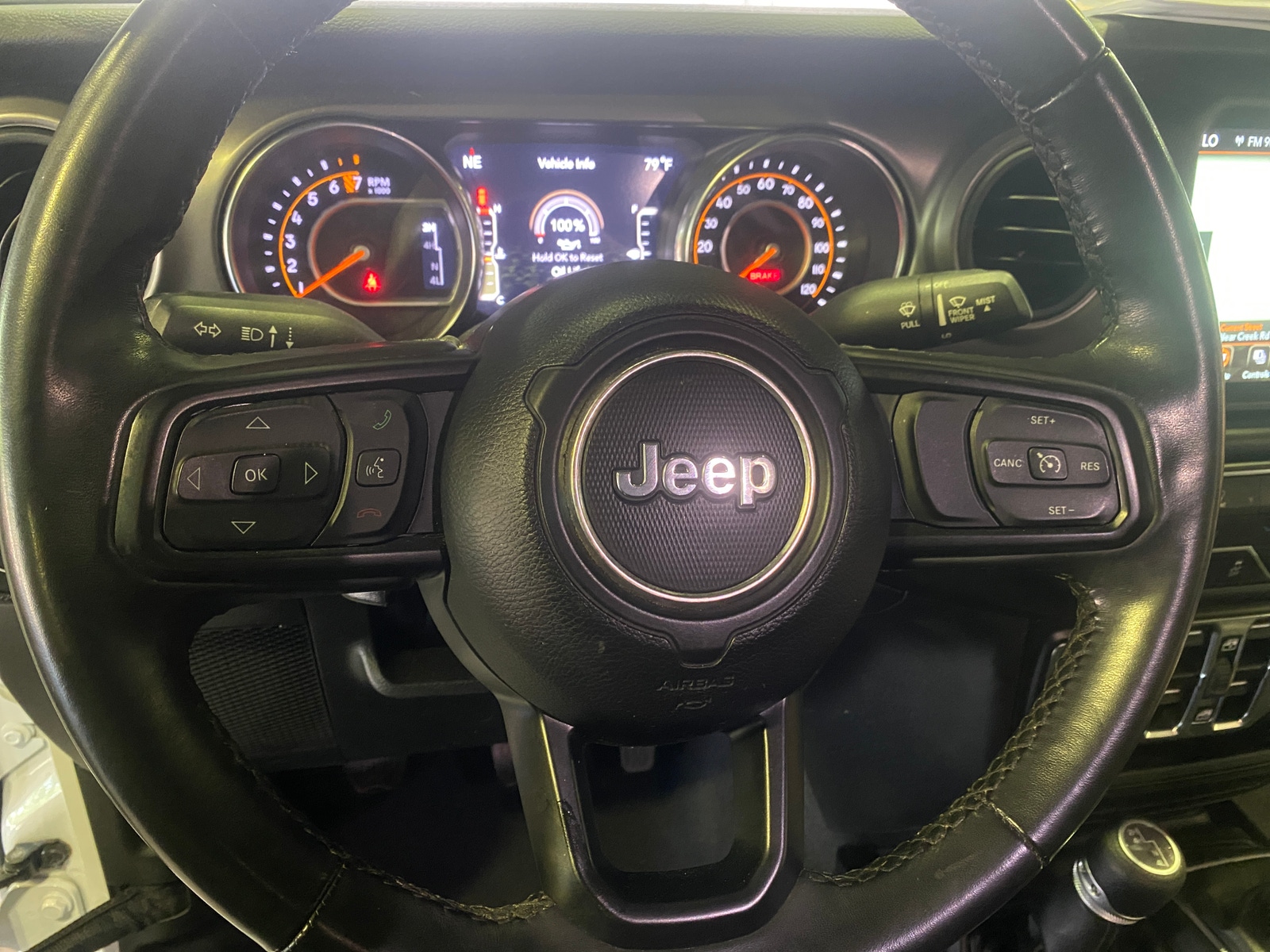 Thumbnail: 2022 Jeep Wrangler - 5