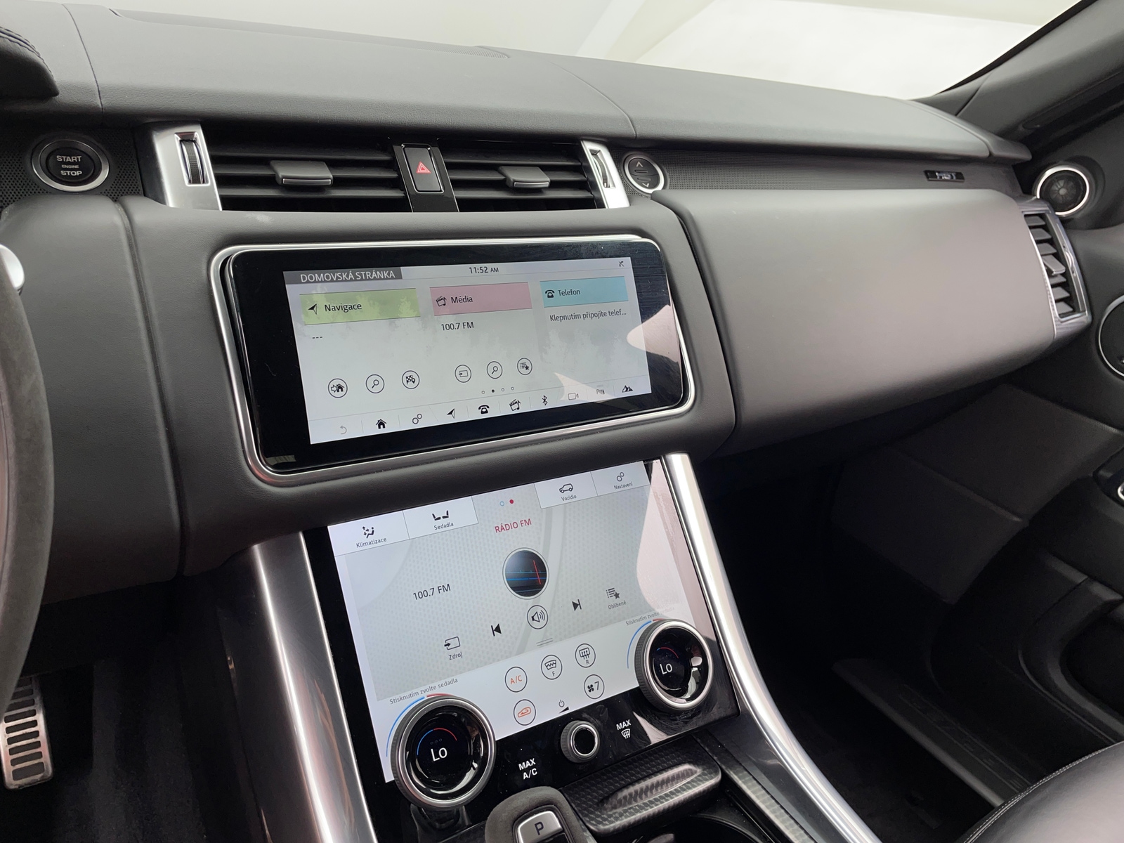 Thumbnail: 2019 Land Rover Range Rover Sport - 3