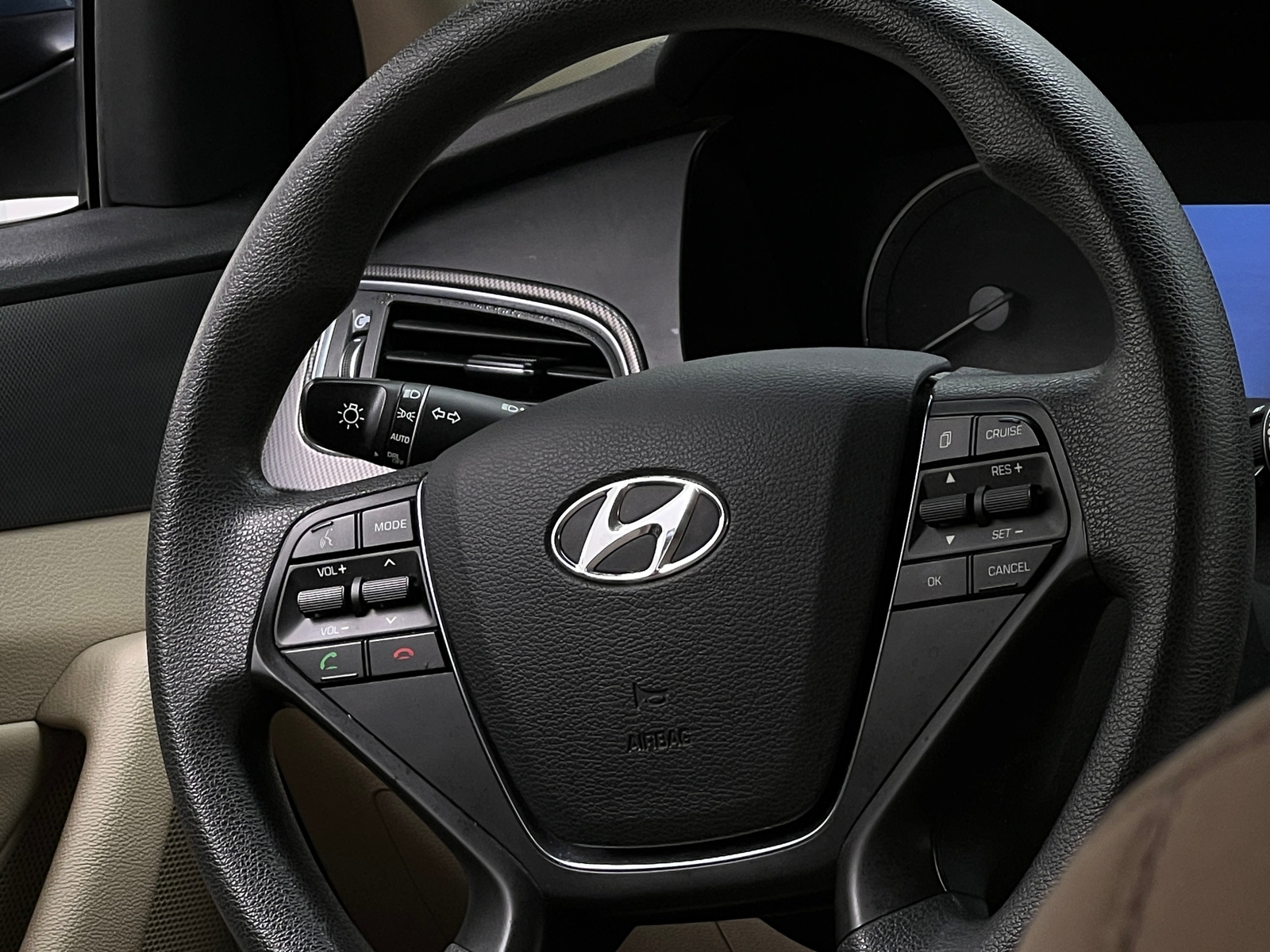 Thumbnail: 2015 Hyundai Sonata - 5