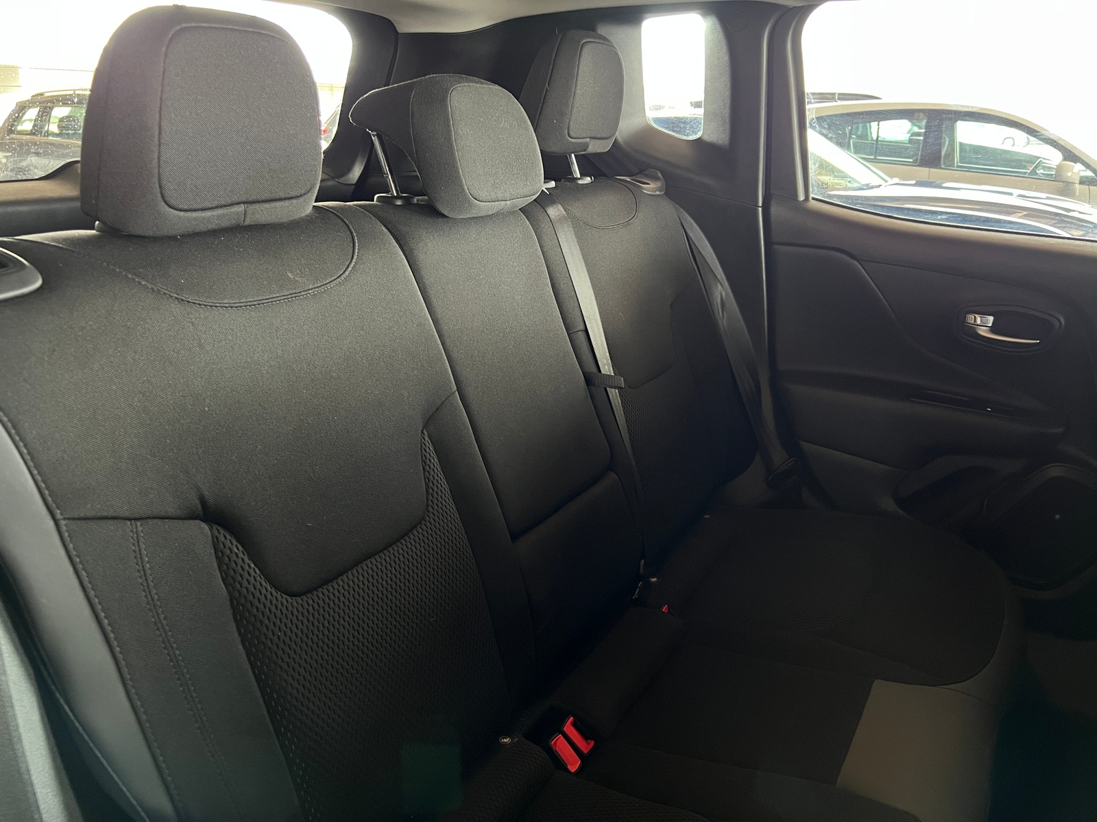 Thumbnail: 2020 Jeep Renegade - 6