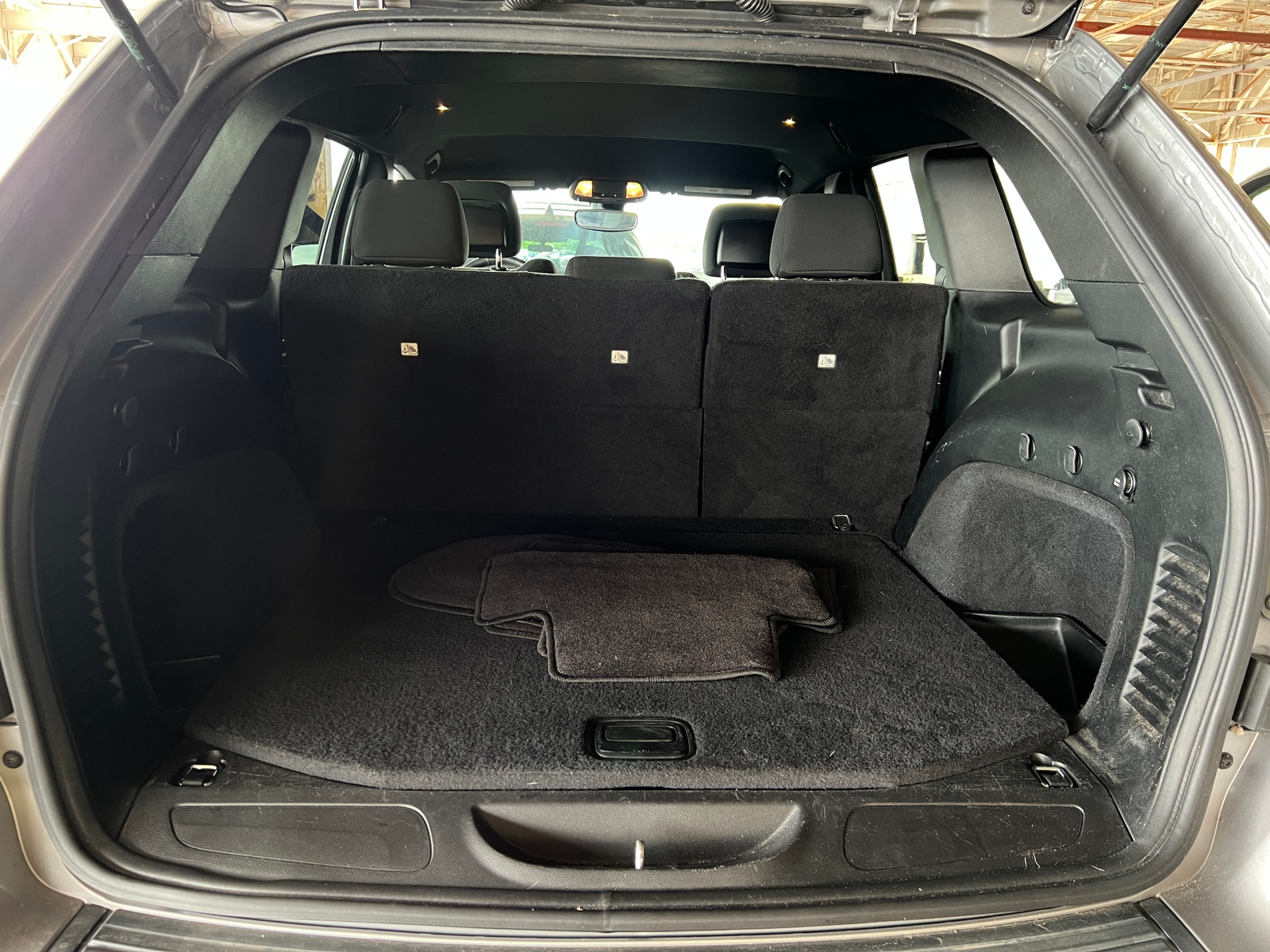 Thumbnail: 2017 Jeep Grand Cherokee - 7