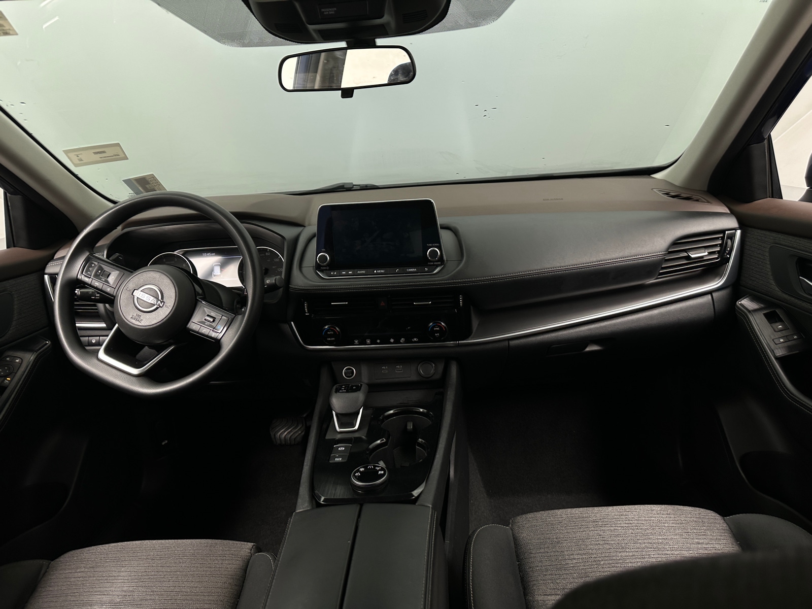Thumbnail: 2022 Nissan Rogue - 3