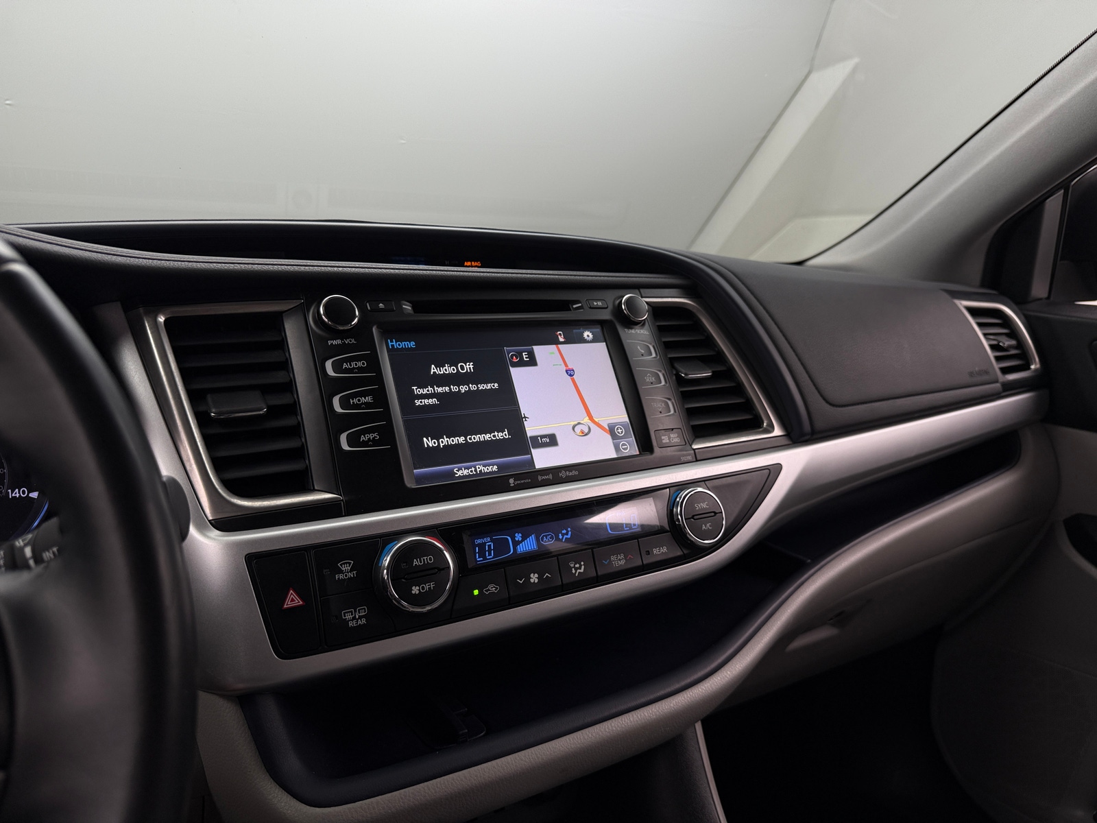 Thumbnail: 2019 Toyota Highlander - 3
