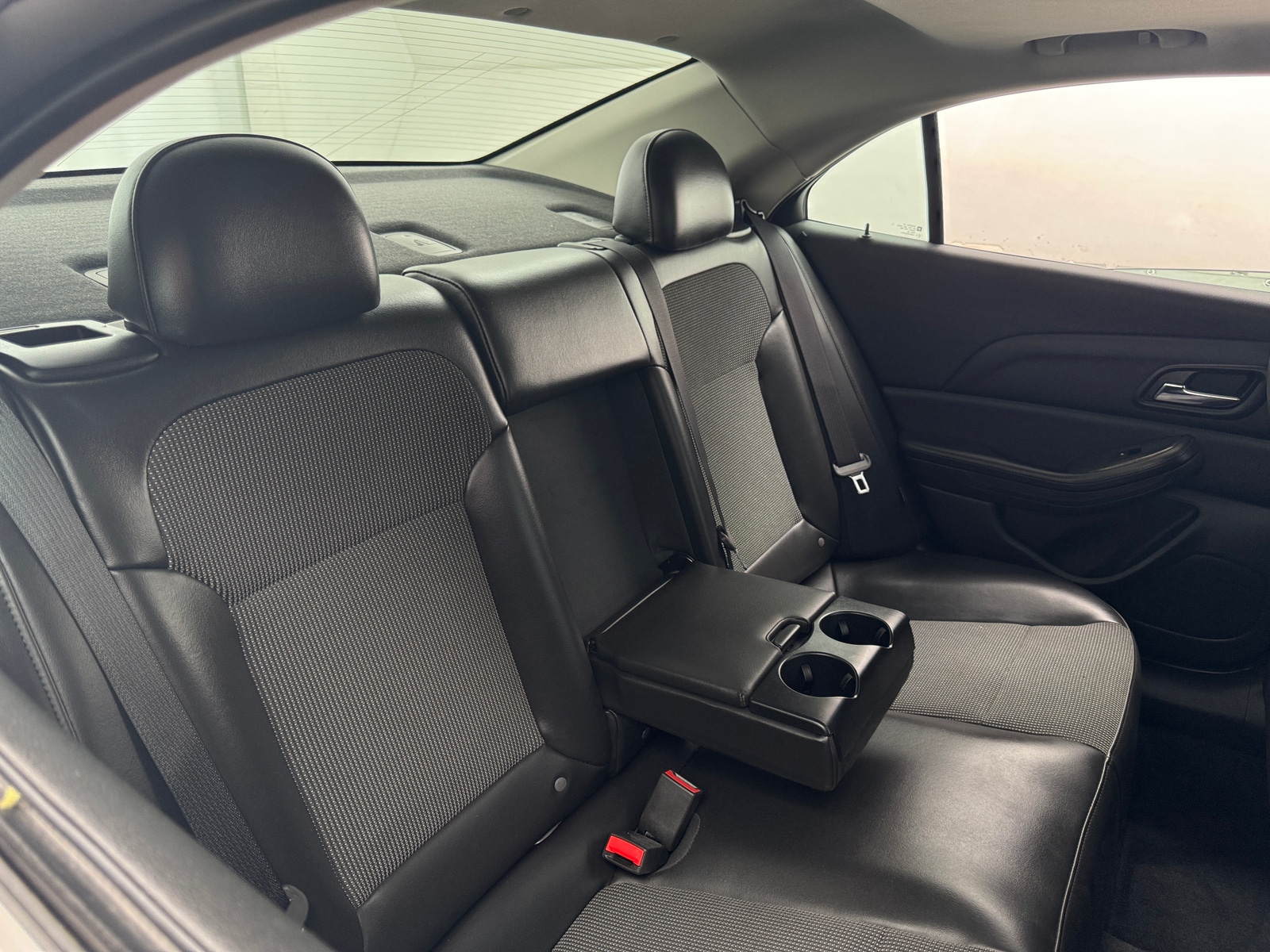 Thumbnail: 2015 Chevrolet Malibu - 5