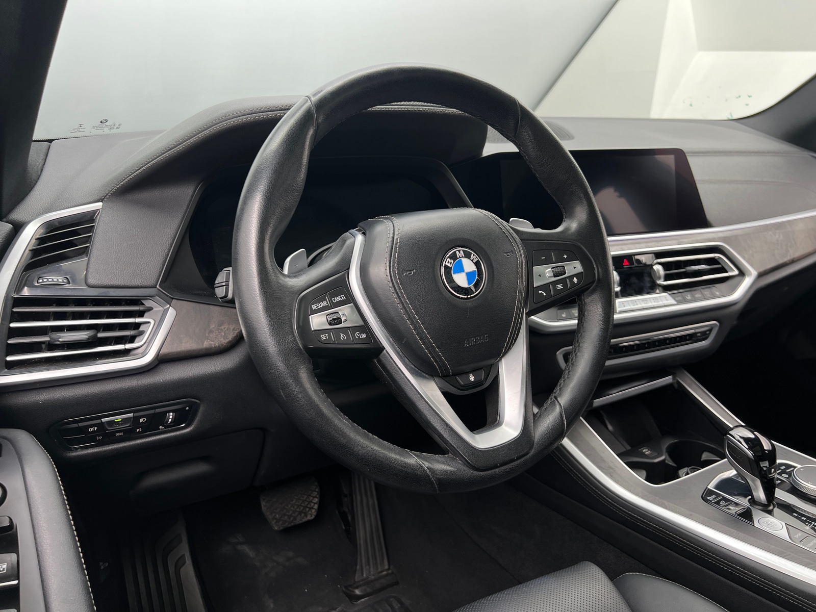 Thumbnail: 2023 BMW X5 - 4