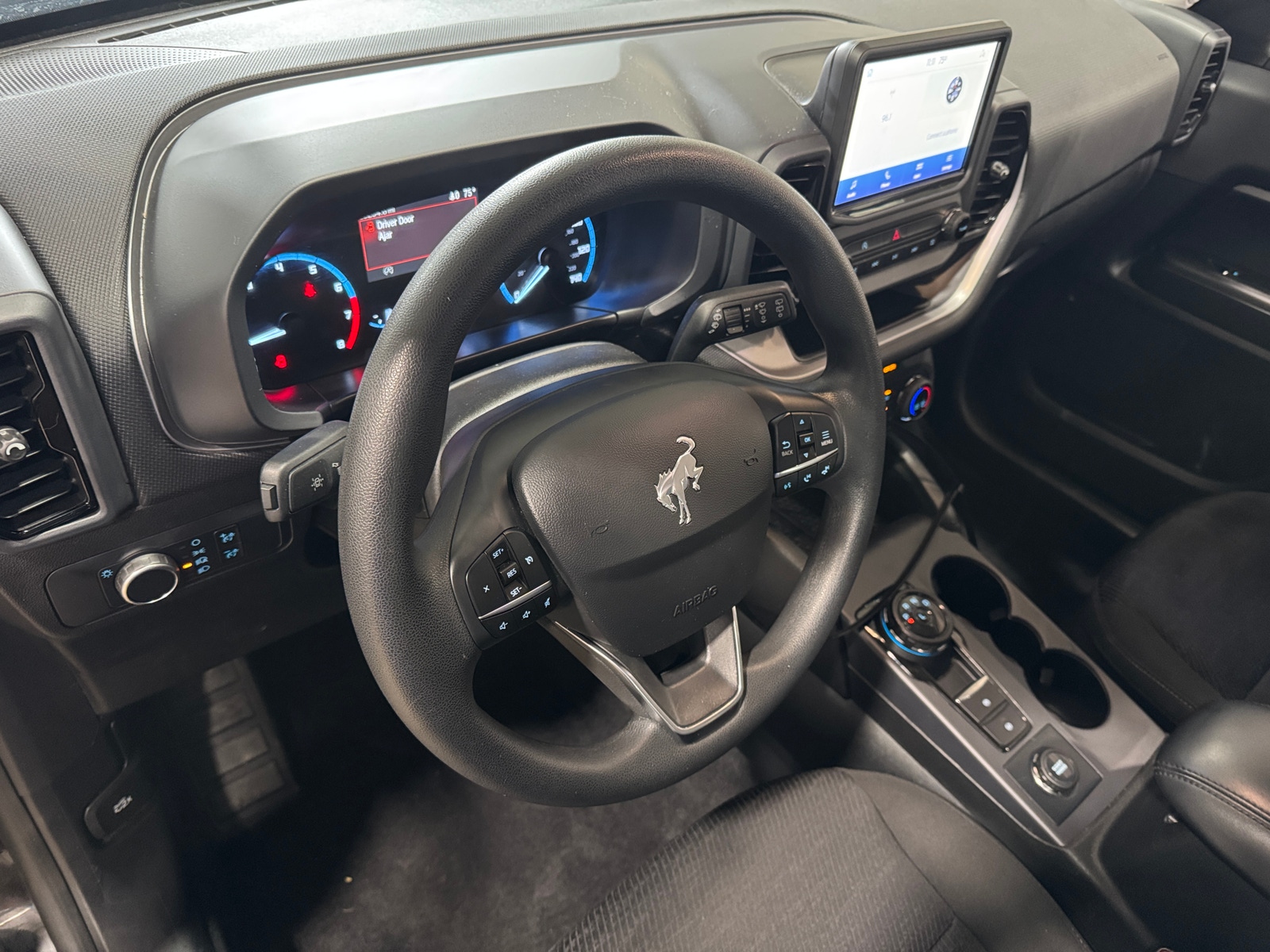 Thumbnail: 2022 Ford Bronco Sport - 3