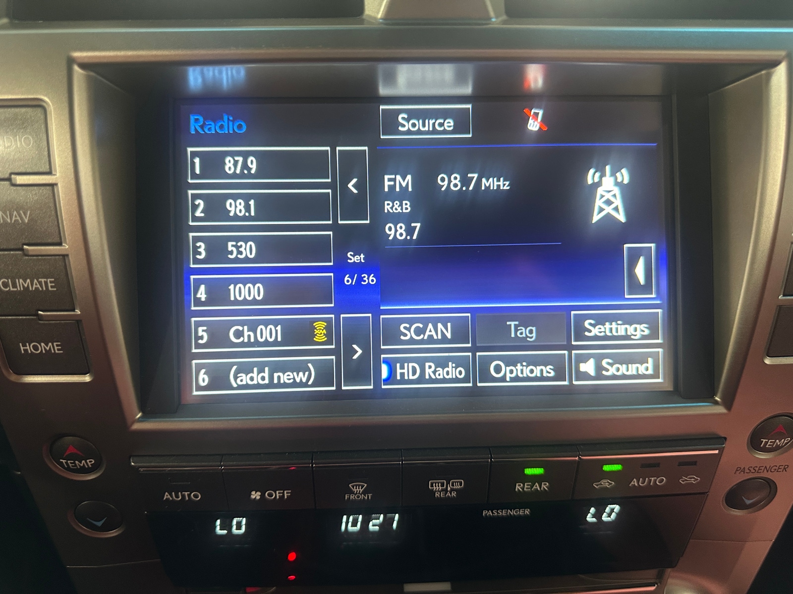 Thumbnail: 2020 Lexus GX - 3