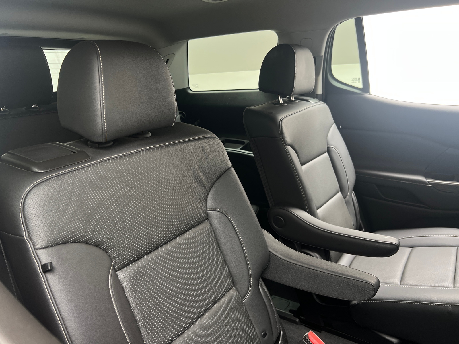 Thumbnail: 2023 GMC Acadia - 5
