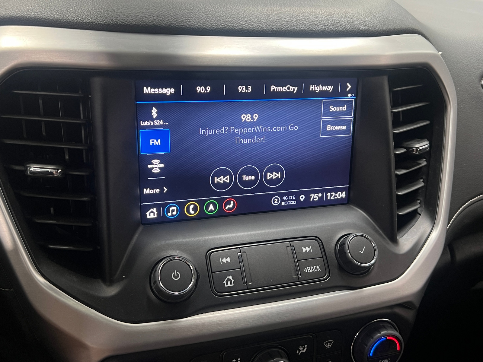 Thumbnail: 2023 GMC Acadia - 3