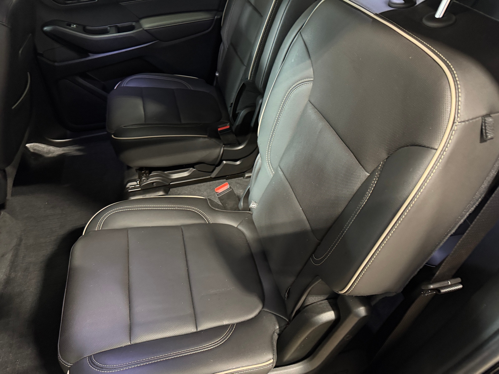 Thumbnail: 2023 Chevrolet Traverse - 5