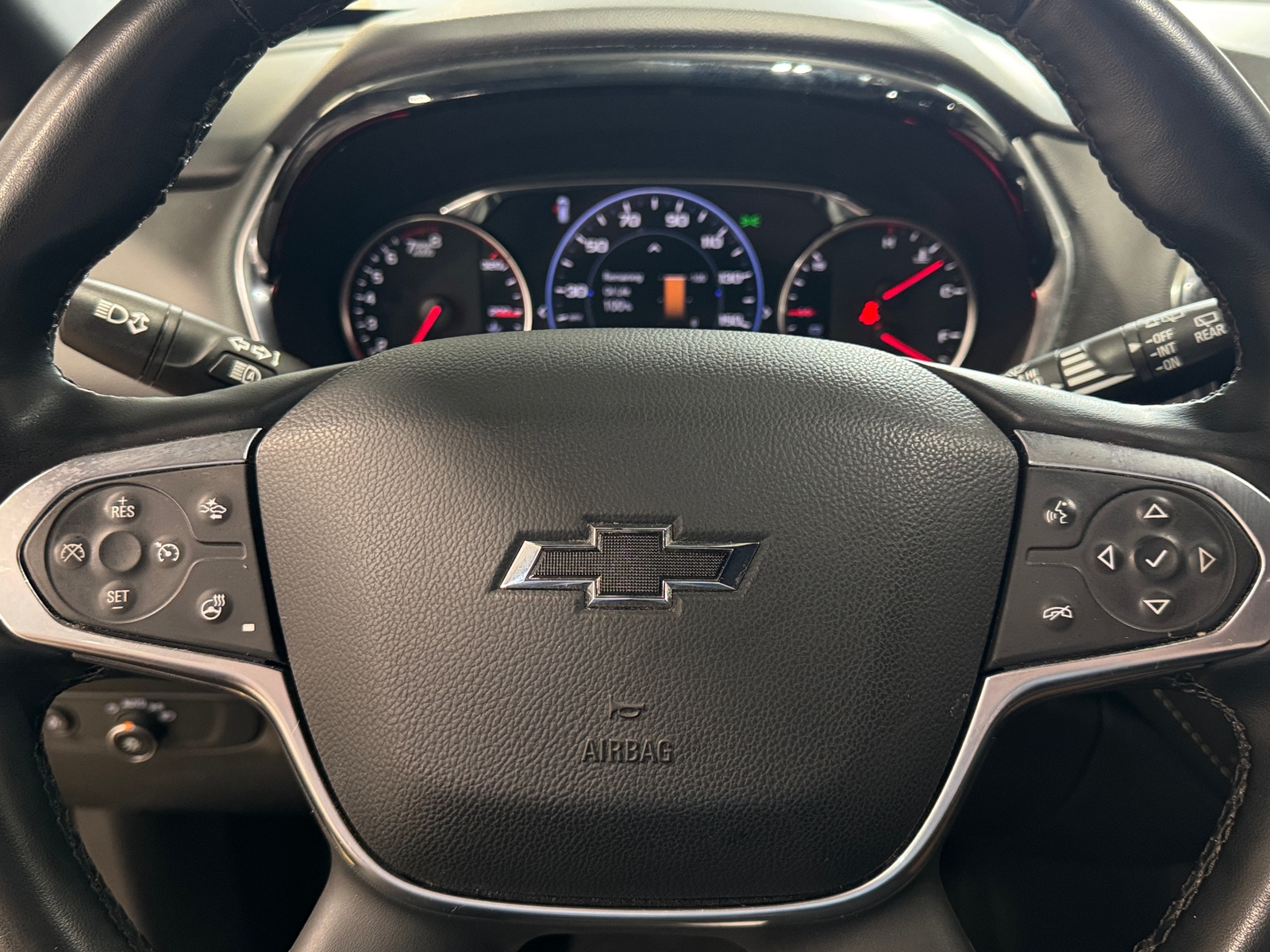 Thumbnail: 2023 Chevrolet Traverse - 4