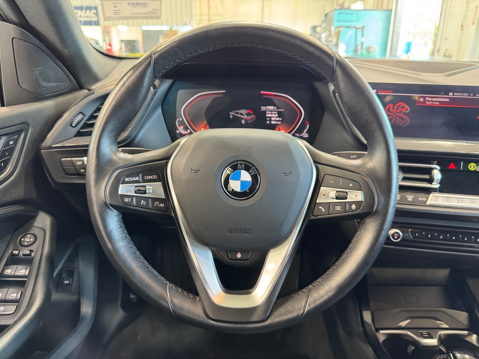 Thumbnail: 2024 BMW 2 Series - 4