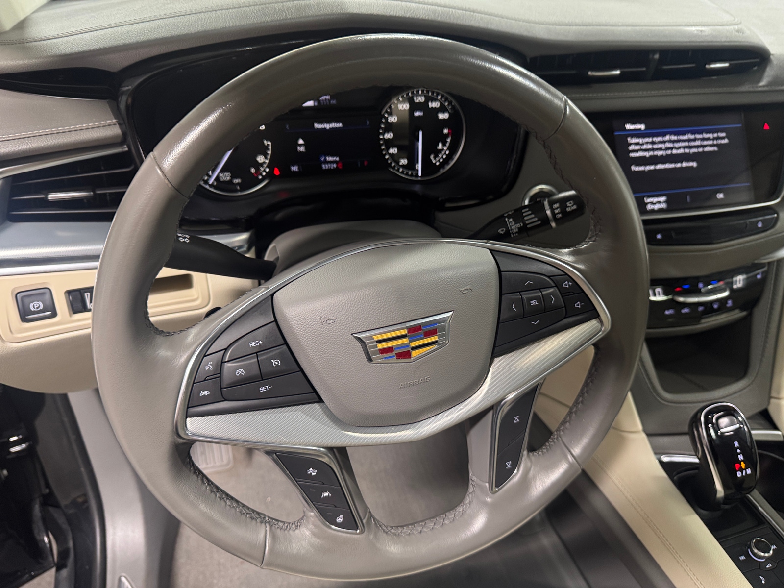 Thumbnail: 2023 Cadillac XT5 - 4