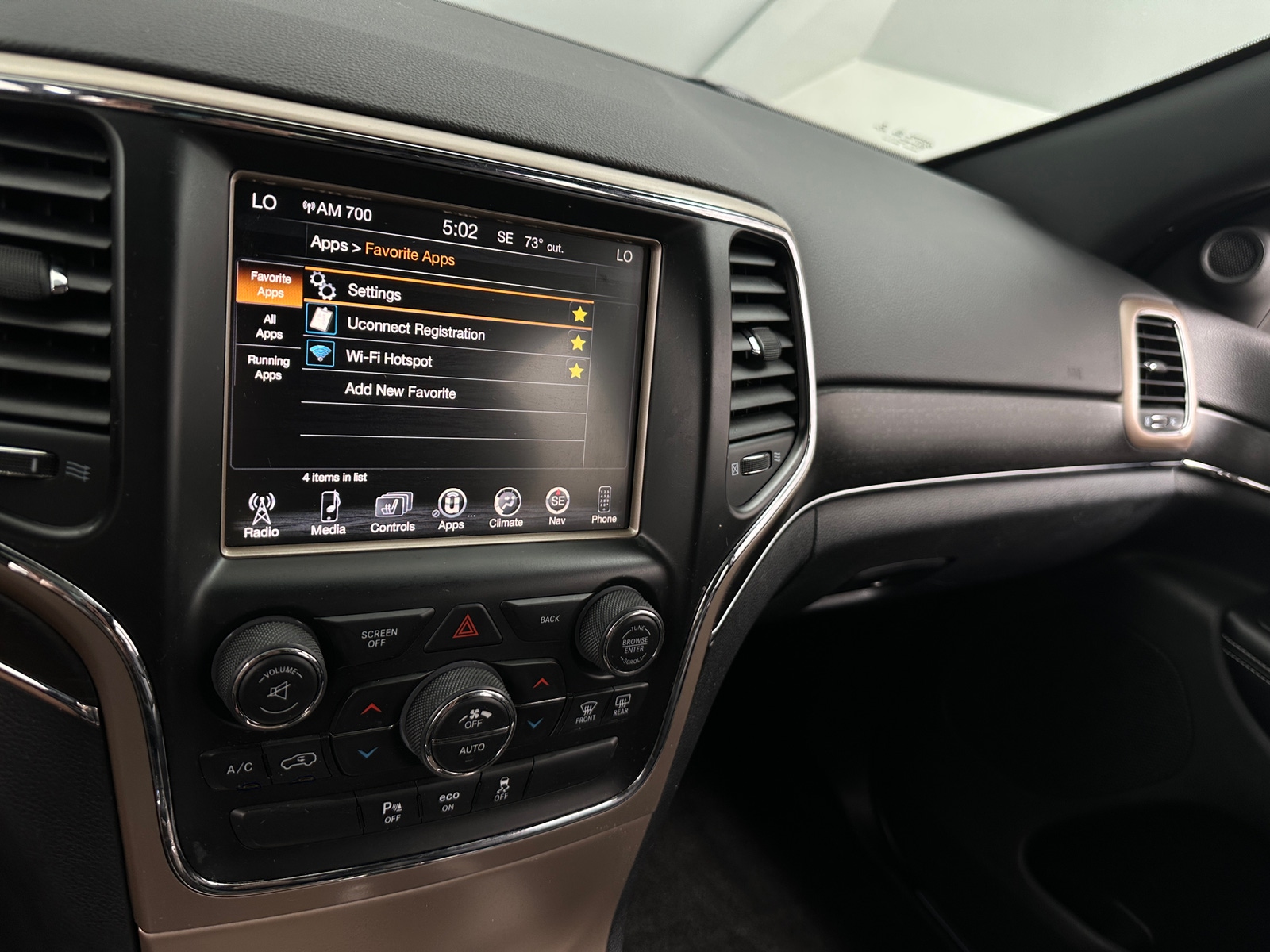 Thumbnail: 2015 Jeep Grand Cherokee - 3