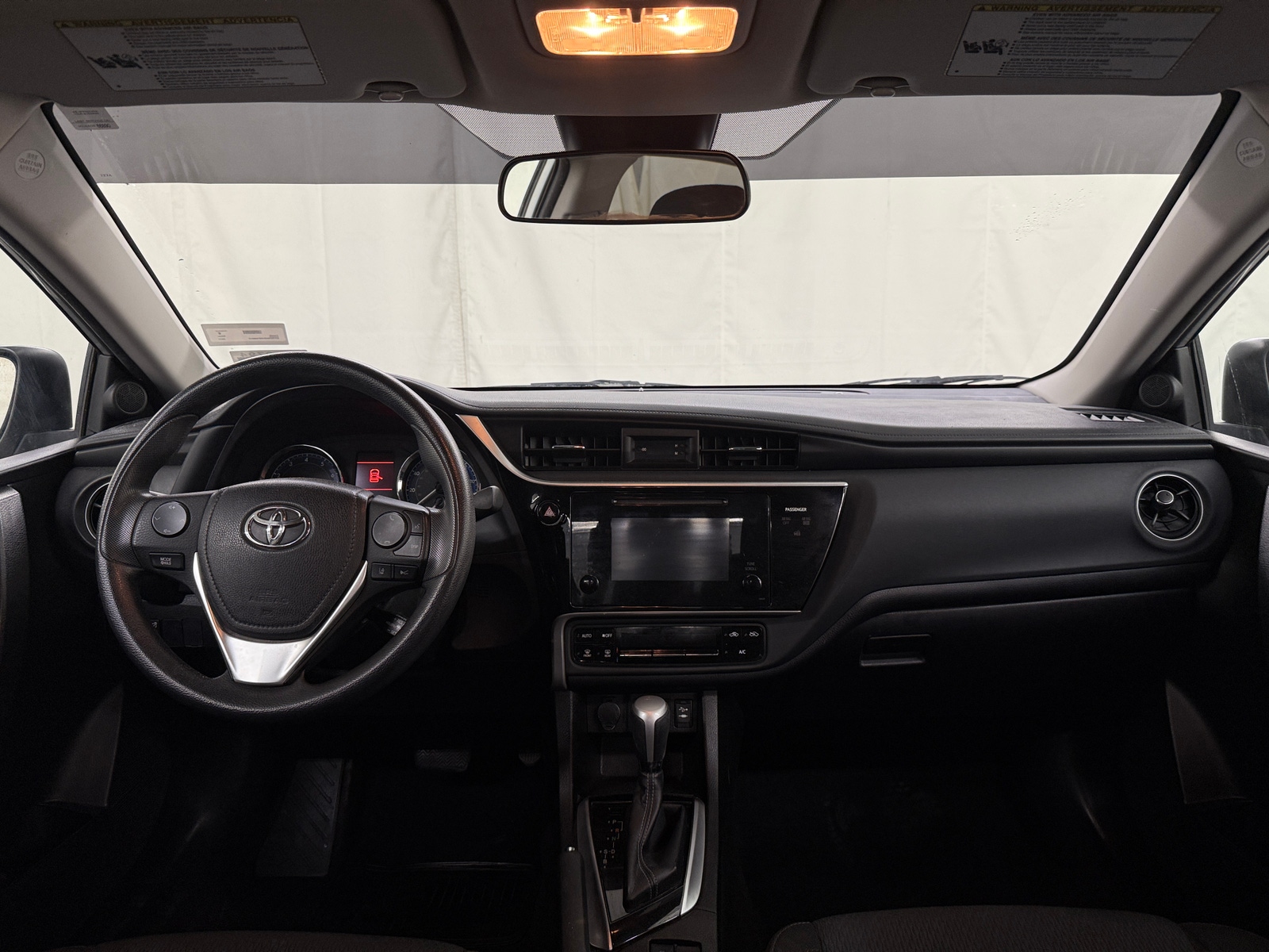 Thumbnail: 2017 Toyota Corolla - 3