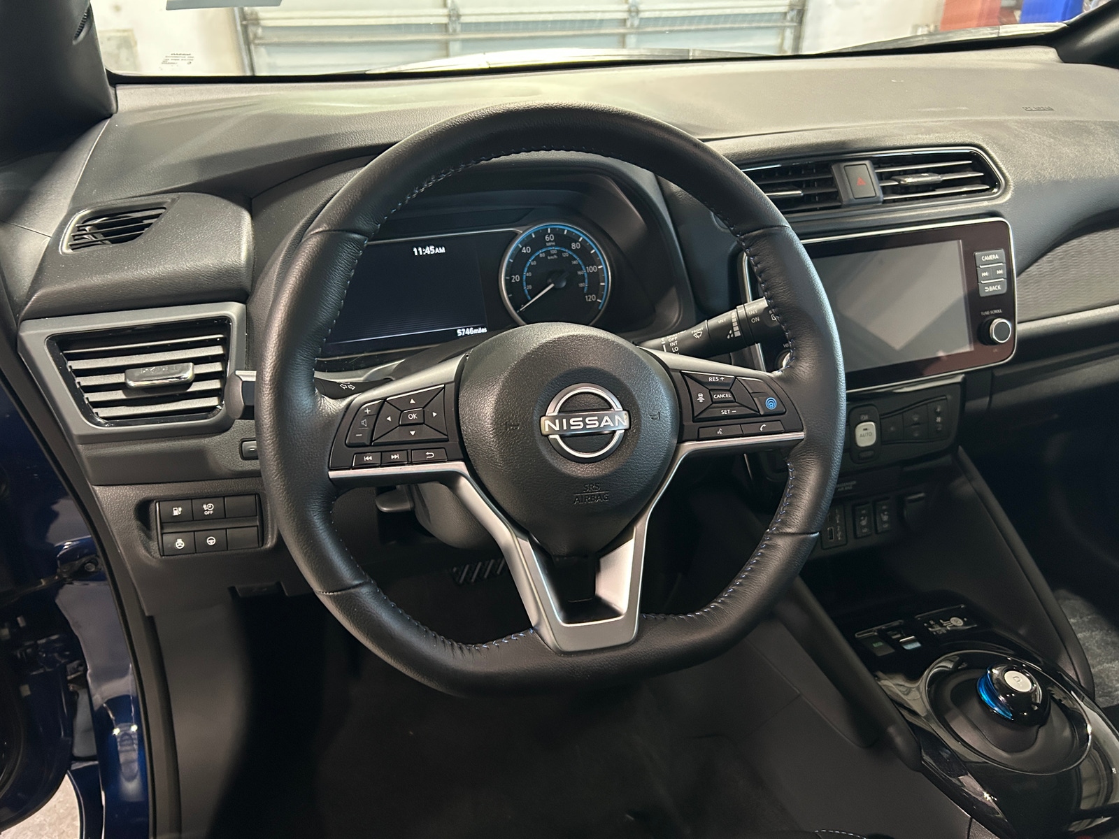 Thumbnail: 2024 Nissan Leaf - 5