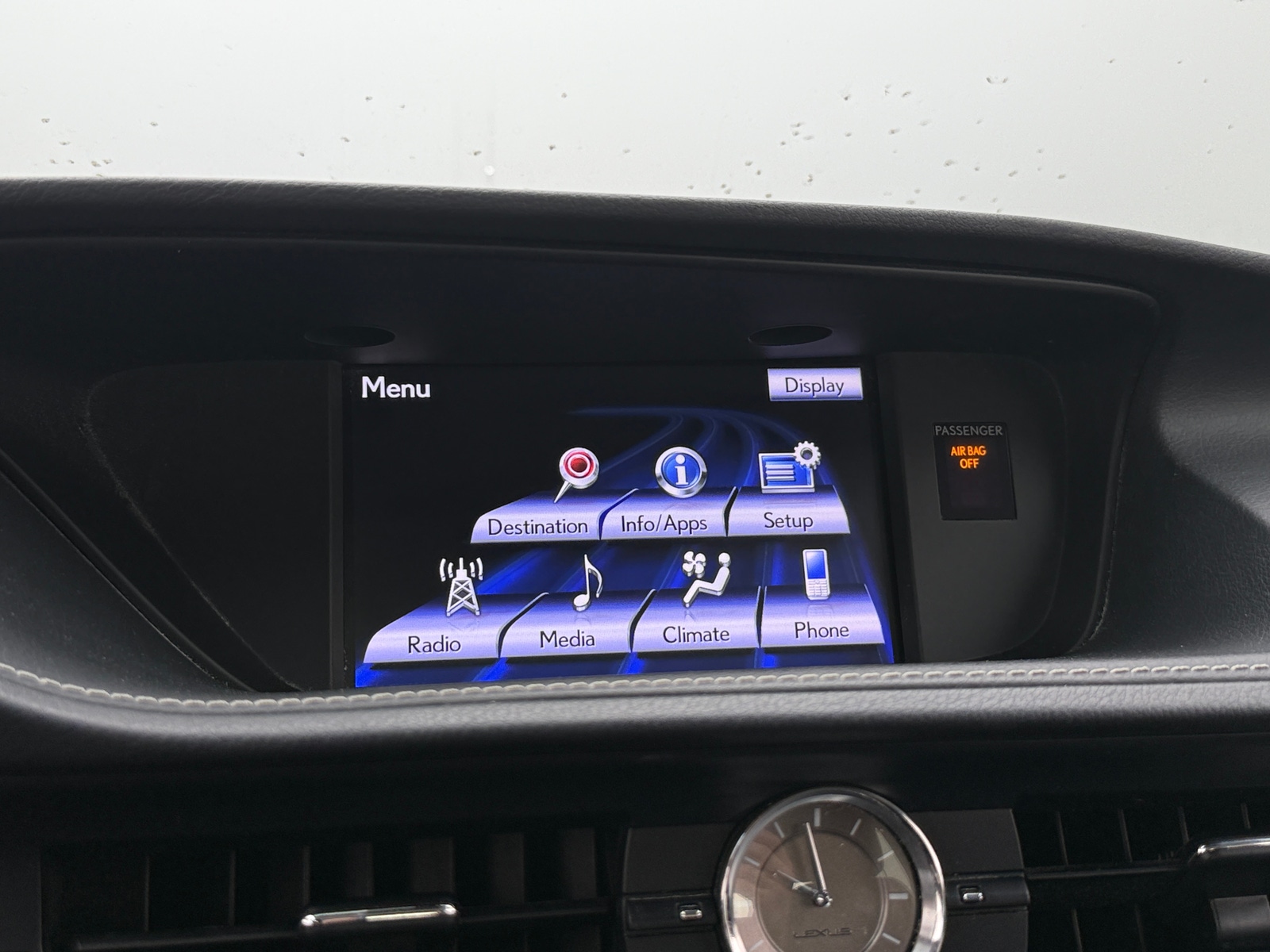 Thumbnail: 2013 Lexus ES - 3