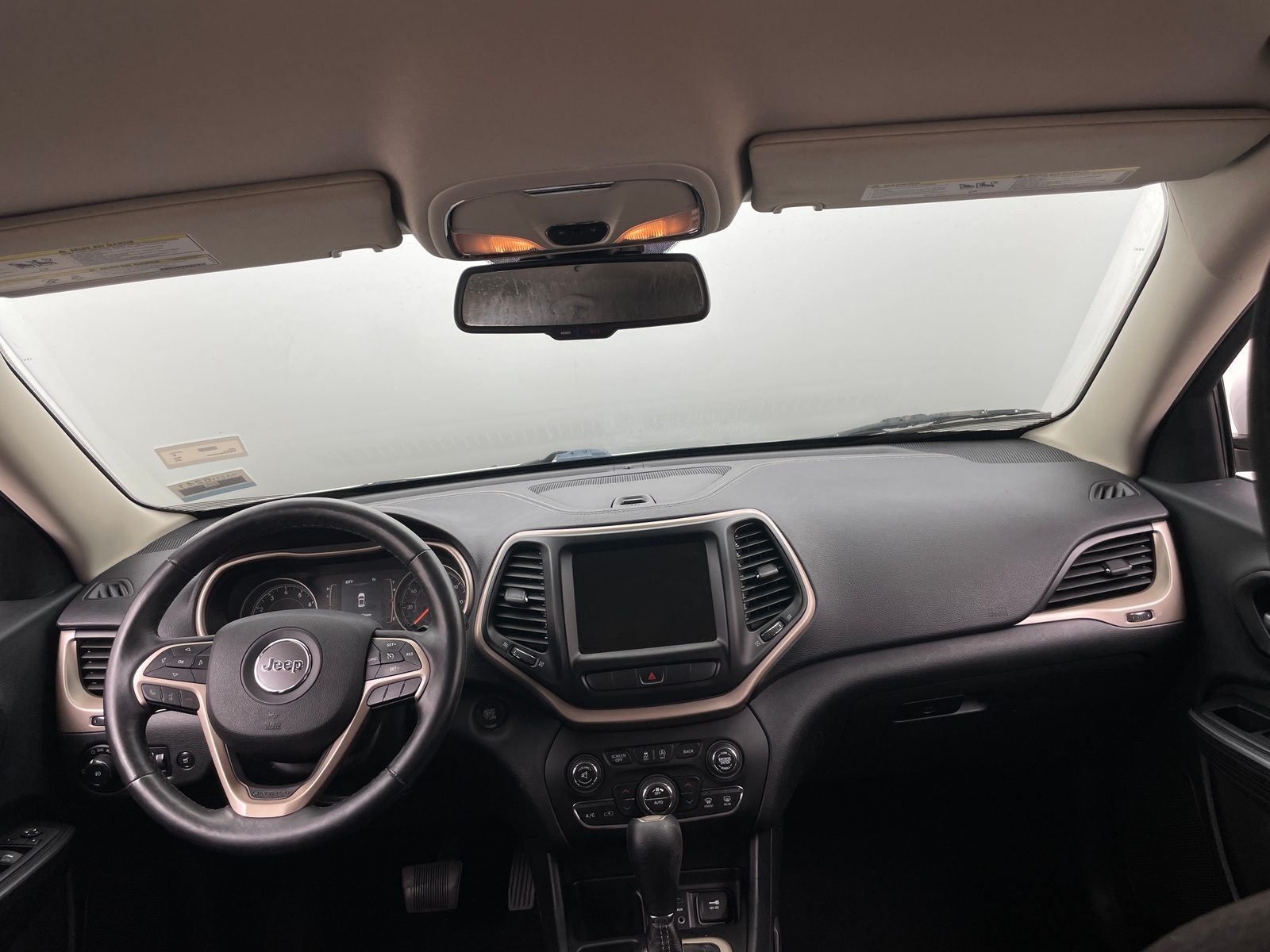 Thumbnail: 2015 Jeep Cherokee - 3